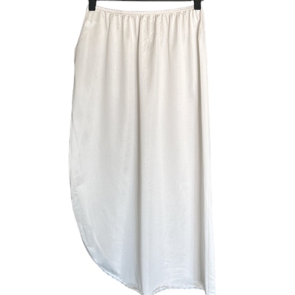 Vintage Lingerie White Scoop Hem Slip Under Skirt Skirt Sz S - Picture 1 of 4